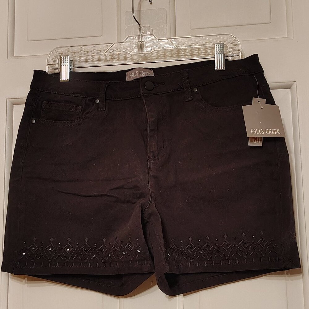 womens shorts
